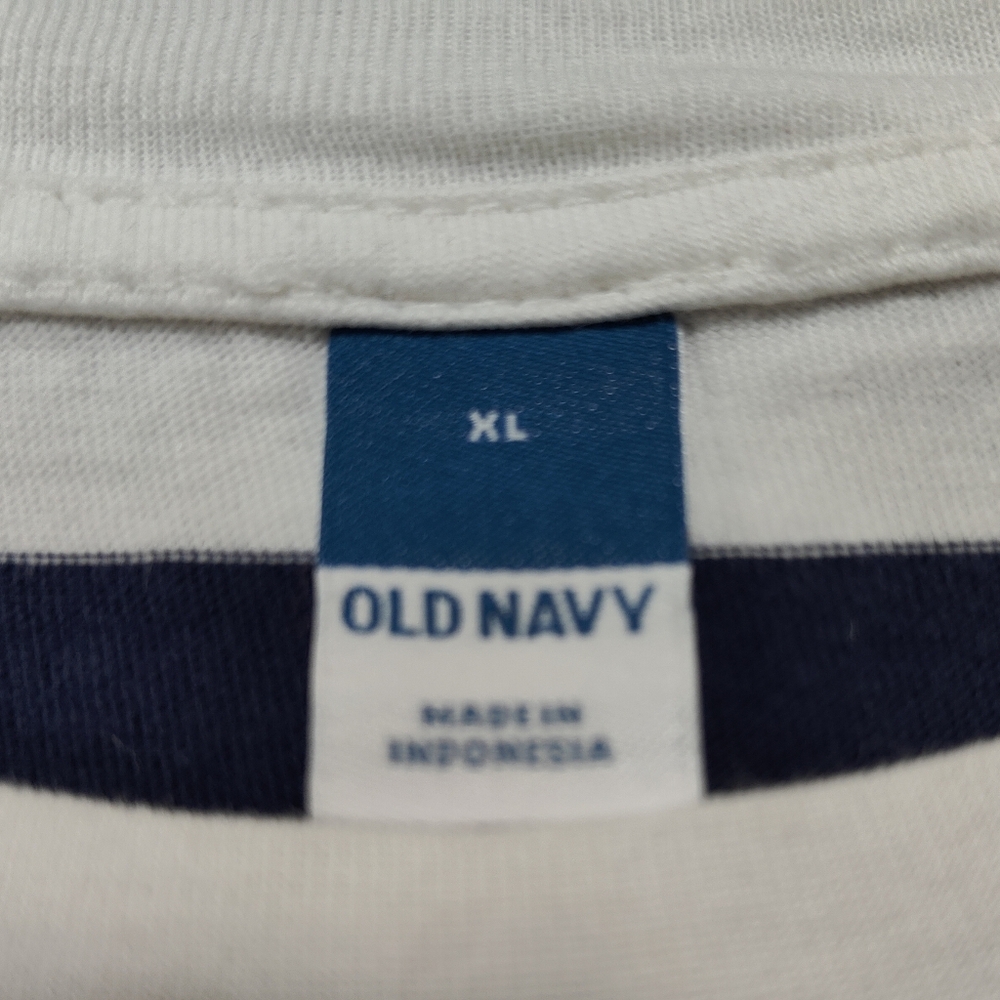 Women's Old Navy Blue & White Striped Tee Shirt Top, XL - Picture 3 of 3